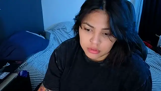 miacanela xo online show from 04-25-26, 01:08