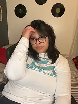 miacanela xo online show from 04-26-26, 01:58