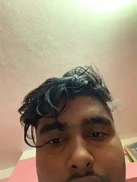 Snapshot of SweetFatBoy chatting on 01-16-25, 04:07 SweetFatBoy online show from 01-16-25, 04:07