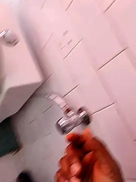 Snapshot of SweetFatBoy chatting on 02-11-25, 09:53 SweetFatBoy online show from 02-11-25, 09:53