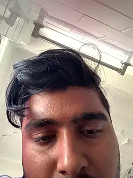 Snapshot of SweetFatBoy chatting on 03-12-25, 03:35 SweetFatBoy online show from 03-12-25, 03:35