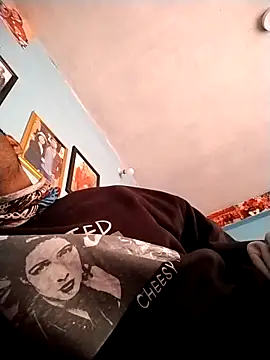 Snapshot of SweetFatBoy chatting on 03-26-26, 06:08 SweetFatBoy online show from 03-26-26, 06:08