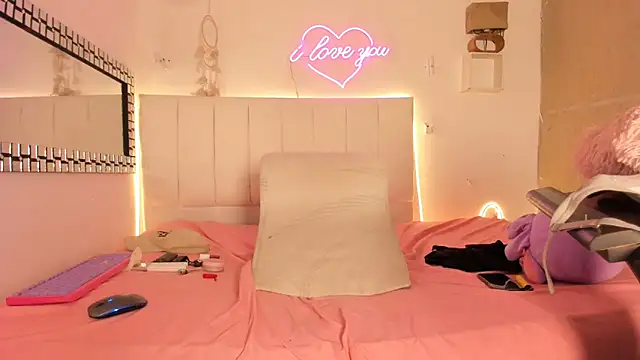 lilith horny online show from 03-12-26, 04:18