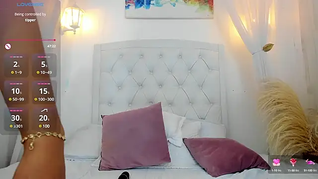 Snapshot of aaryy_ chatting on 03-04-25, 03:15 aaryy online show from 03-04-25, 03:15