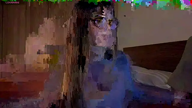 Snapshot of Roxxy_mora chatting on 06-04-26, 10:27 Roxxy mora online show from 06-04-26, 10:27