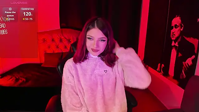 Snapshot of VictoriaRosse_ chatting on 05-23-26, 11:53 VictoriaRosse online show from 05-23-26, 11:53