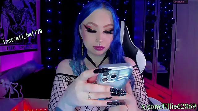 Kitty goth online show from 03-10-25, 06:45