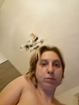 Anitabambola online show from 04-11-26, 02:05