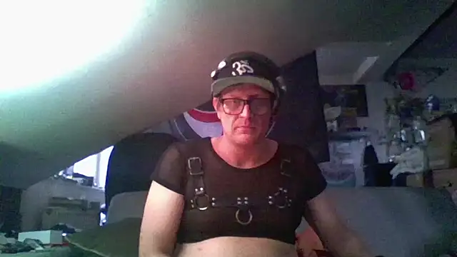 Bigthroaterboy online show from 12-06-24, 01:33