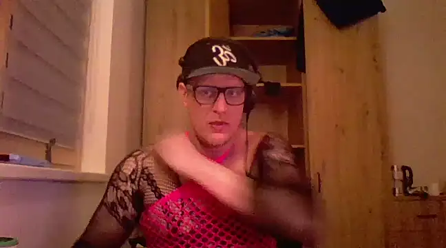 Bigthroaterboy online show from 02-28-25, 07:56