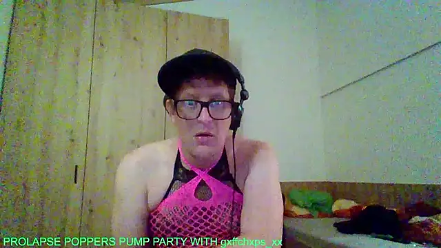 Bigthroaterboy online show from 09-14-25, 04:11