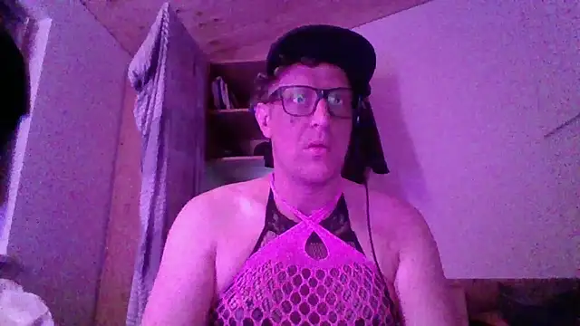 Bigthroaterboy online show from 10-21-25, 11:38