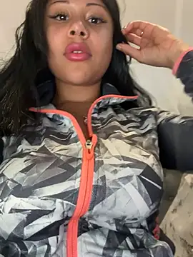 HaileyDiana online show from 04-21-26, 05:39