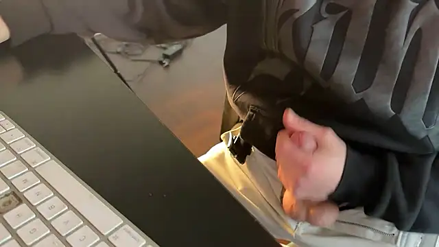 KendrickJiz online show from 03-22-26, 03:04