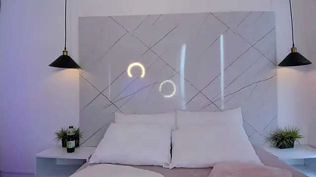 Snapshot of ANTONELLA__ROUSE_ chatting on 12-01-25, 08:47 ANTONELLA ROUSE online show from 12-01-25, 08:47