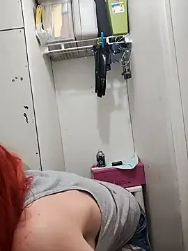 Snapshot of vvictoria_xxx chatting on 10-18-25, 10:10 vvictoria xxx online show from 10-18-25, 10:10