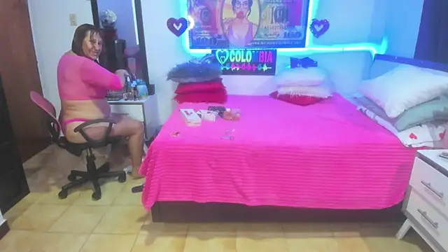 karenmilf 4 online show from 01-05-25, 01:24