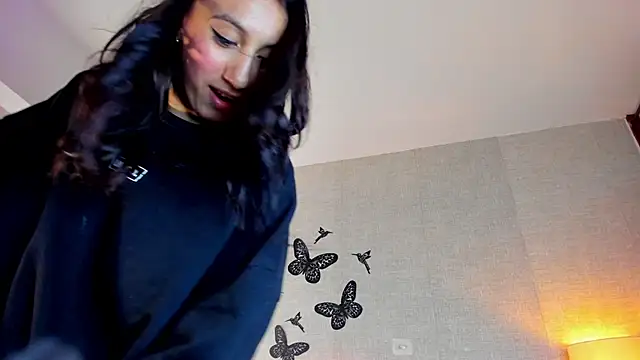 LyaEvanss online show from 02-13-25, 08:17