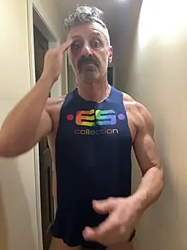 Snapshot of DaddySnowXX chatting on 02-12-26, 05:13 DaddySnowXX online show from 02-12-26, 05:13