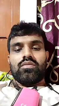 Snapshot of sanik_2428 chatting on 12-29-24, 03:24 sanik 2428 online show from 12-29-24, 03:24