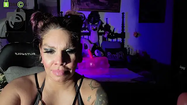 MadisonJayde online show from 04-25-26, 05:21