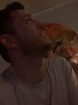 Snapshot of trash4cash chatting on 01-26-25, 07:10 trash4cash online show from 01-26-25, 07:10