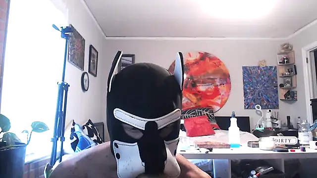 Snapshot of trash4cash chatting on 01-27-25, 07:24 trash4cash online show from 01-27-25, 07:24