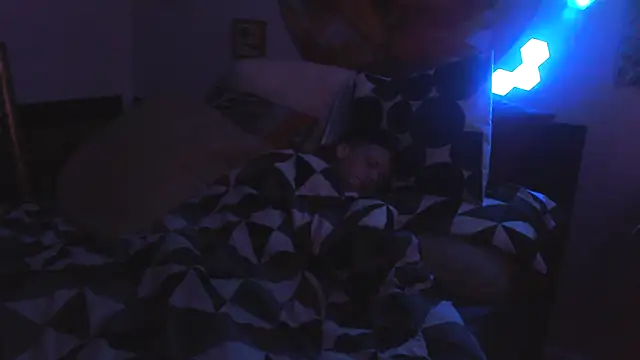 Snapshot of trash4cash chatting on 02-22-25, 03:58 trash4cash online show from 02-22-25, 03:58