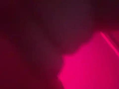 Snapshot of trash4cash chatting on 11-25-25, 12:27 trash4cash online show from 11-25-25, 12:27