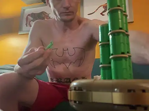 Snapshot of trash4cash chatting on 01-07-26, 06:10 trash4cash online show from 01-07-26, 06:10