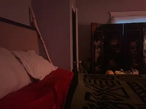 Snapshot of trash4cash chatting on 02-03-26, 12:43 trash4cash online show from 02-03-26, 12:43