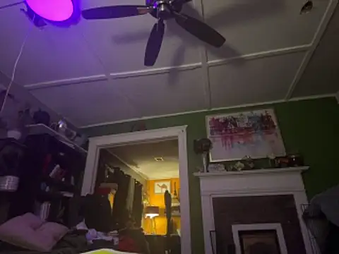 Snapshot of trash4cash chatting on 03-07-26, 08:33 trash4cash online show from 03-07-26, 08:33