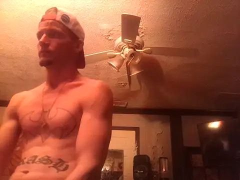 Snapshot of trash4cash chatting on 03-14-26, 04:56 trash4cash online show from 03-14-26, 04:56