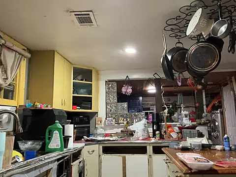 trash4cash online show from 04-24-26, 01:41