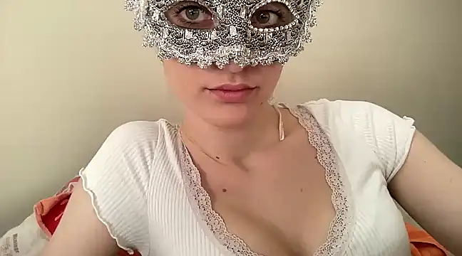 Snapshot of lexihot0000 chatting on 12-29-24, 11:29 lexihot0000 online show from 12-29-24, 11:29