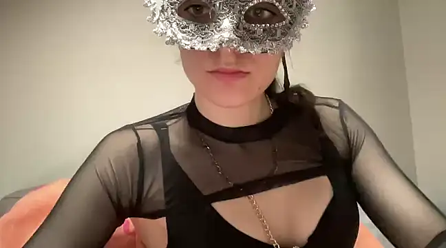 Snapshot of lexihot0000 chatting on 02-17-25, 12:16 lexihot0000 online show from 02-17-25, 12:16