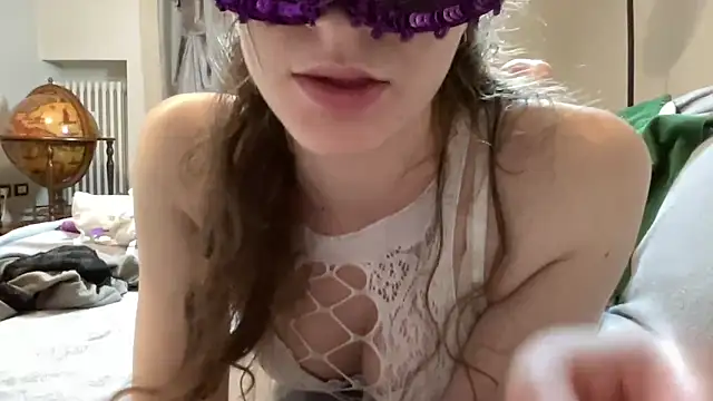Snapshot of lexihot0000 chatting on 06-04-26, 10:16 lexihot0000 online show from 06-04-26, 10:16