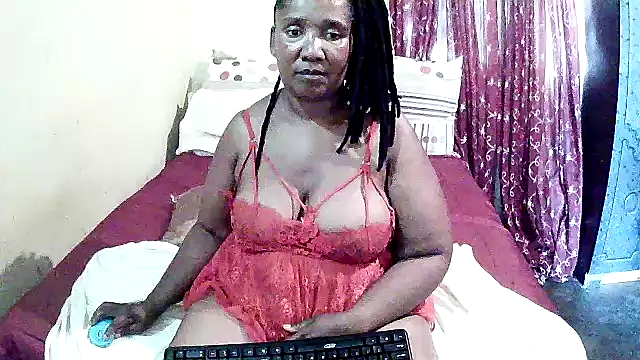 Snapshot of Pinkpussyxx chatting on 01-23-25, 09:50 Pinkpussyxx online show from 01-23-25, 09:50