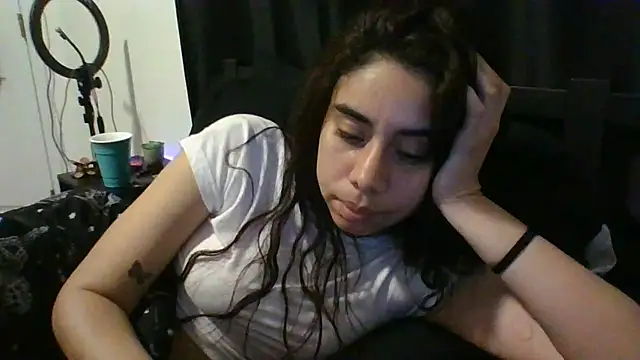 catrinasexy19 online show from 03-18-25, 12:27