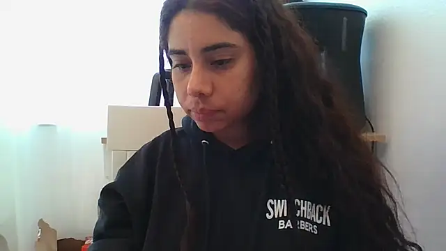 catrinasexy19 online show from 09-08-25, 04:28