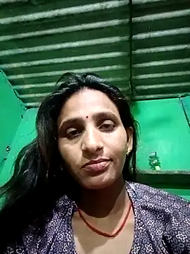 Baby  Shreya online show from 02-08-26, 09:13