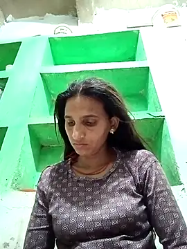 Snapshot of Baby__Shreya chatting on 04-28-26, 07:57 Baby Shreya online show from 04-28-26, 07:57