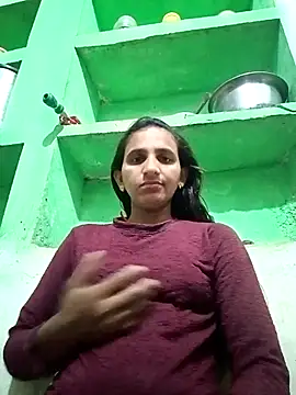 Snapshot of Baby__Shreya chatting on 05-01-26, 09:41 Baby Shreya online show from 05-01-26, 09:41