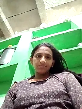 Snapshot of Baby__Shreya chatting on 05-04-26, 09:33 Baby Shreya online show from 05-04-26, 09:33