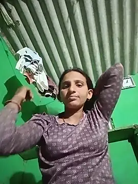 Snapshot of Baby__Shreya chatting on 05-20-26, 08:26 Baby Shreya online show from 05-20-26, 08:26