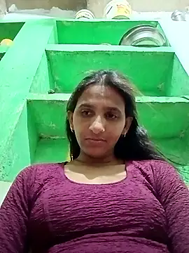 Snapshot of Baby__Shreya chatting on 06-01-26, 10:00 Baby Shreya online show from 06-01-26, 10:00