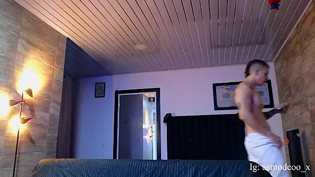 AsmodeoCox online show from 10-17-25, 02:15