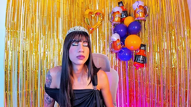 sofiaa grey  online show from 07-22-26, 02:20