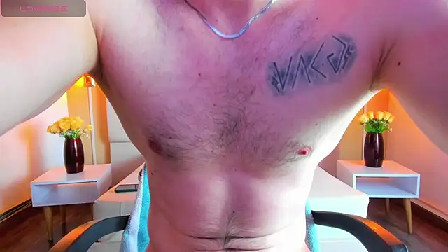 Snapshot of juan_prior chatting on 10-25-25, 12:56 juan prior online show from 10-25-25, 12:56