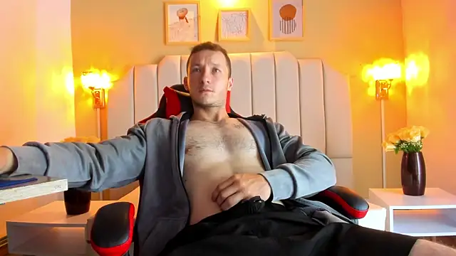 Snapshot of juan_prior chatting on 11-24-25, 01:00 juan prior online show from 11-24-25, 01:00